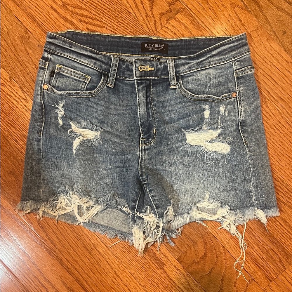 Judy Blue Distressed Shorts Size Medium